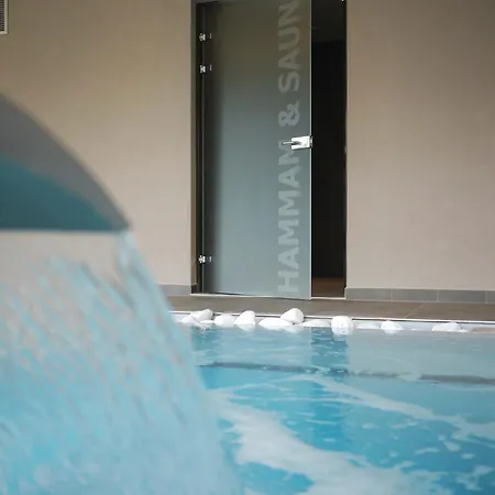 Hotel Logis Restaurant A L'etoile 3*