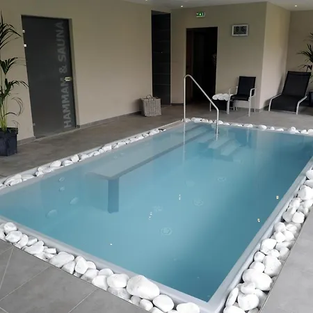 Szálloda Logis Restaurant A L'etoile 3*