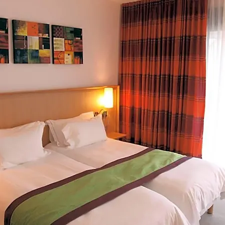 Hotel Logis Restaurant A L'etoile 3*