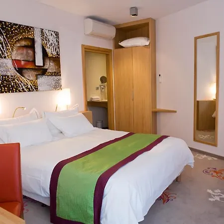 Отель Logis Restaurant A L'etoile