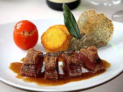 Logis Restaurant A L'etoile Hotel