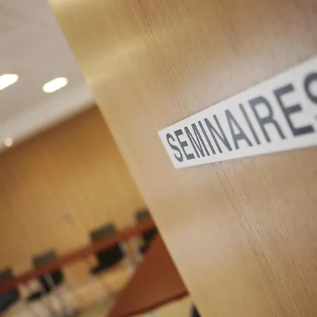 Logis Restaurant A L'etoile Hotel 3*