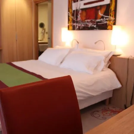 Logis Restaurant A L'etoile Wingersheim-les-Quatre-Bans